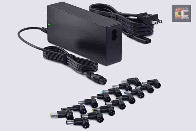 charge laptop with universal power adapter