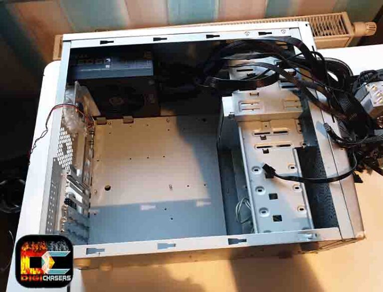 Sleeper PC case. DIY from old PC (real example). – DigiChasers